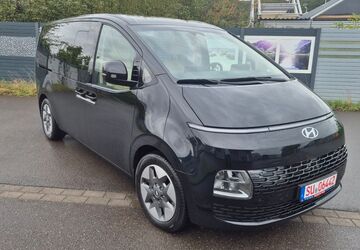 Hyundai STARIA 49.860 km 32.999 &euro; Bornheim 53332