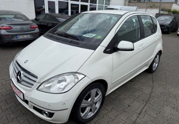 Mercedes-Benz A 160 280.000 km 2.350 &euro; Brühl 50321