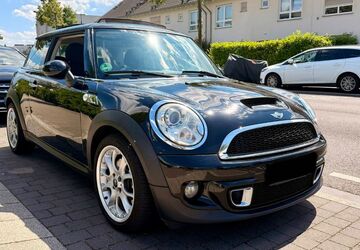 Mini Cooper S Coupé 210.000 km 4.400 &euro; Köln 50859
