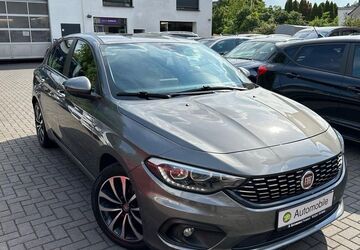 Fiat Tipo 73.255 km 10.499 &euro; Troisdorf 53840