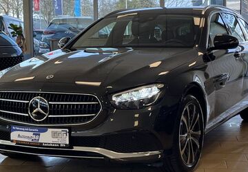 Mercedes-Benz E 300 95.511 km 28.450 &euro; Hennef 53773
