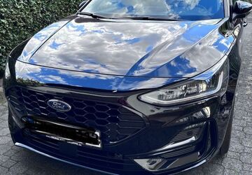 Ford Focus 14.500 km 24.800 &euro; Wiehl 51674