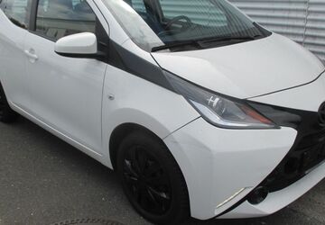 Toyota Aygo (X) 131.494 km 6.288 &euro; Köln 50933