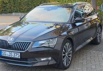 Skoda Superb 159.600 km 16.395 &euro; Solingen 42719