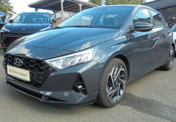 Hyundai i20 47.800 km 12.490 &euro; Radevormwald 42477
