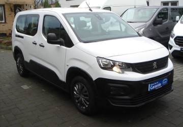 Peugeot Rifter 48.200 km 18.980 &euro; Hilden 40721