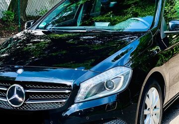 Mercedes-Benz A 180 76.000 km 10.500 &euro; Köln 51061