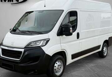 Peugeot Boxer 140.000 km 13.990 &euro; Köln 51067
