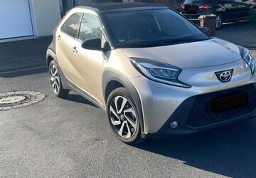 Toyota Aygo (X) 7.899 km 16.700 &euro; Pulheim 50259