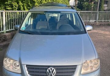 VW Touran 357.000 km 1.200 &euro; Bonn 53179