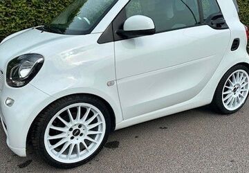 Smart ForTwo 38.576 km 9.999 &euro; Köln 50931