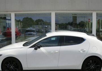 Mazda 3 3.322 km 21.990 &euro; Leverkusen 51377
