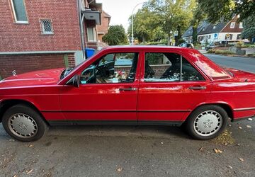 Mercedes-Benz 190 229.000 km 7.000 &euro; Frechen 50226