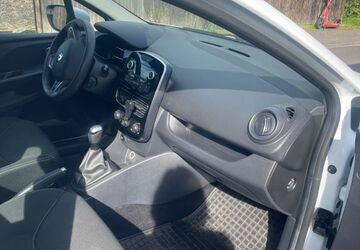 Renault Clio 55.500 km 6.000 &euro; Köln 51149