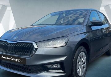 Skoda Fabia 9.999 km 16.586 &euro; Bergisch Gladbach 51465