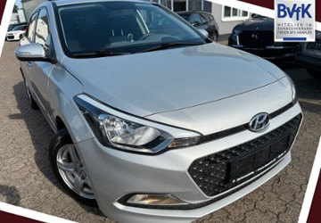 Hyundai i20 86.000 km 8.890 &euro; Brühl bei Köln 50321