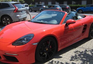 Porsche Boxster 28.400 km 58.990 &euro; Köln 51105