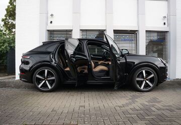 Porsche Cayenne 10.770 km 106.900 &euro; Hürth (bei Köln) 50354