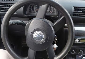 VW Fox 223.234 km 700 &euro; Köln 51105