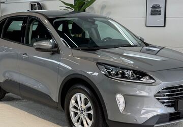Ford Kuga 64.000 km 15.299 &euro; Köln 50769