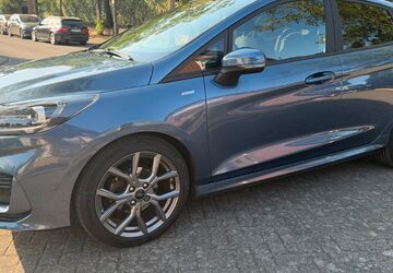 Ford Fiesta 31.100 km 15.450 &euro; Köln 50765