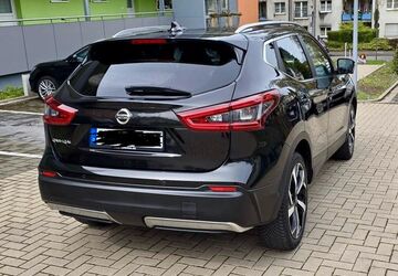 Nissan Qashqai+2 111.000 km 16.000 &euro; Solingen 42651