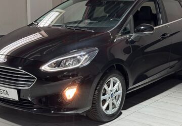 Ford Fiesta 21.471 km 10.870 &euro; Köln 50739