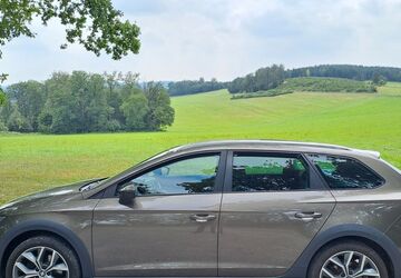 Seat Leon 132.000 km 12.800 &euro; Marienheide 51709