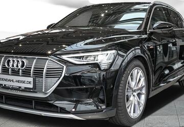Audi e-tron 17.900 km 33.650 &euro; Köln 50739