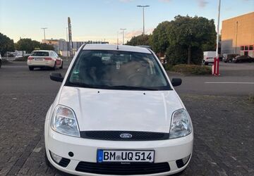 Ford Fiesta 207.000 km 1.450 &euro; Pulheim 50259