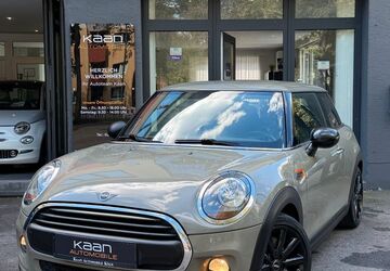 Mini ONE 96.000 km 10.999 &euro; Köln 51107