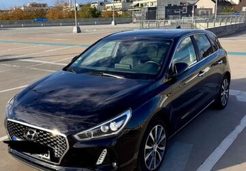 Hyundai i30 116.000 km 12.000 &euro; Köln 51065