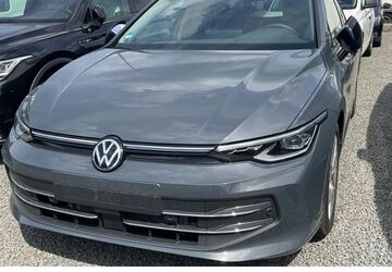VW Golf 8.345 km 30.950 &euro; Hilden 40721