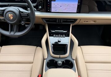 Porsche Cayenne 12.200 km 105.790 &euro; Frechen (bei Köln) 50226
