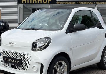 Smart ForTwo 61.100 km 9.850 &euro; Köln 51109