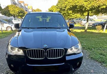BMW X5 181.000 km 16.450 &euro; Sankt Augustin 53757