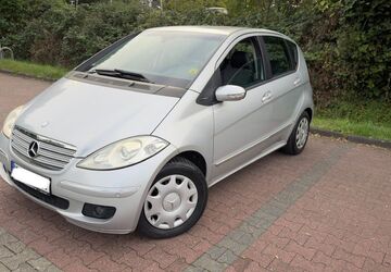 Mercedes-Benz A 160 166.000 km 3.300 &euro; Köln 51061