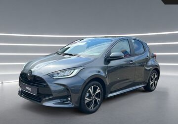 Toyota Yaris 2.500 km 24.150 &euro; Overath 51491