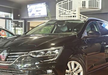 Renault Megane 105.314 km 12.990 &euro; Bonn 53177