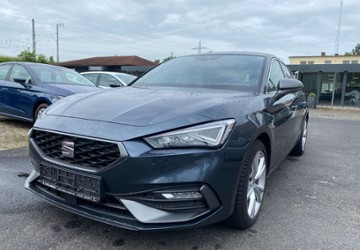 Seat Leon 30.900 km 21.900 &euro; Köln 50677