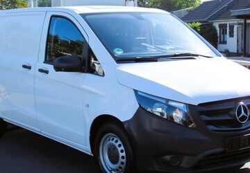Mercedes-Benz Vito 103.000 km 9.390 &euro; Köln-Rath 51107