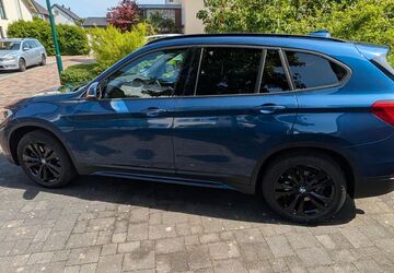 BMW X1 44.655 km 23.600 &euro; Niederkassel 53859