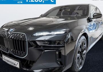 BMW i7 2.554 km 128.890 &euro; Remscheid 42897
