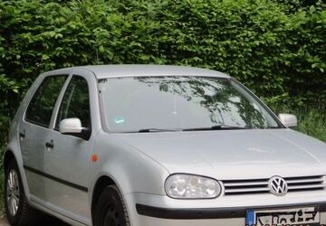 VW Golf 210.000 km 1.999 &euro; Bergisch Gladbach 51467