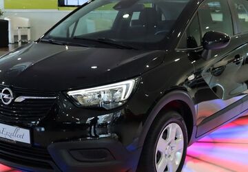 Opel Crossland (X) 33.446 km 11.950 &euro; Troisdorf (Köln/Bonn) 53842