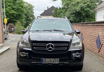 Mercedes-Benz GL 500 181.000 km 18.500 &euro; Bergisch Gladbach 51469