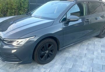 VW Golf 104.500 km 16.999 &euro; Troisdorf 53842