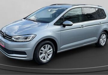 VW Touran 21.211 km 37.980 &euro; Köln-Mülheim 51063