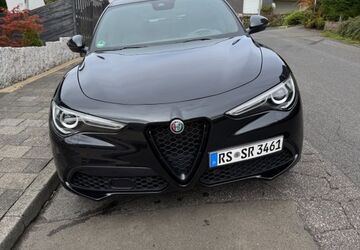 Alfa Romeo Stelvio 76.800 km 29.850 &euro; Remscheid 42859