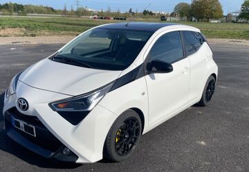 Toyota Aygo (X) 41.500 km 9.900 &euro; Brühl 50321